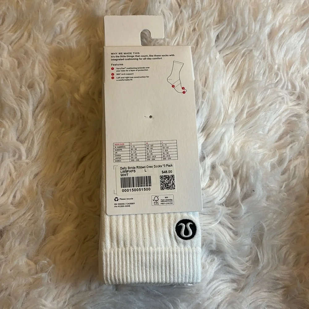 Lululemon Women’s Daily Stride Ribbed Comfort Crew Sock Stripe *3 pack, White, L